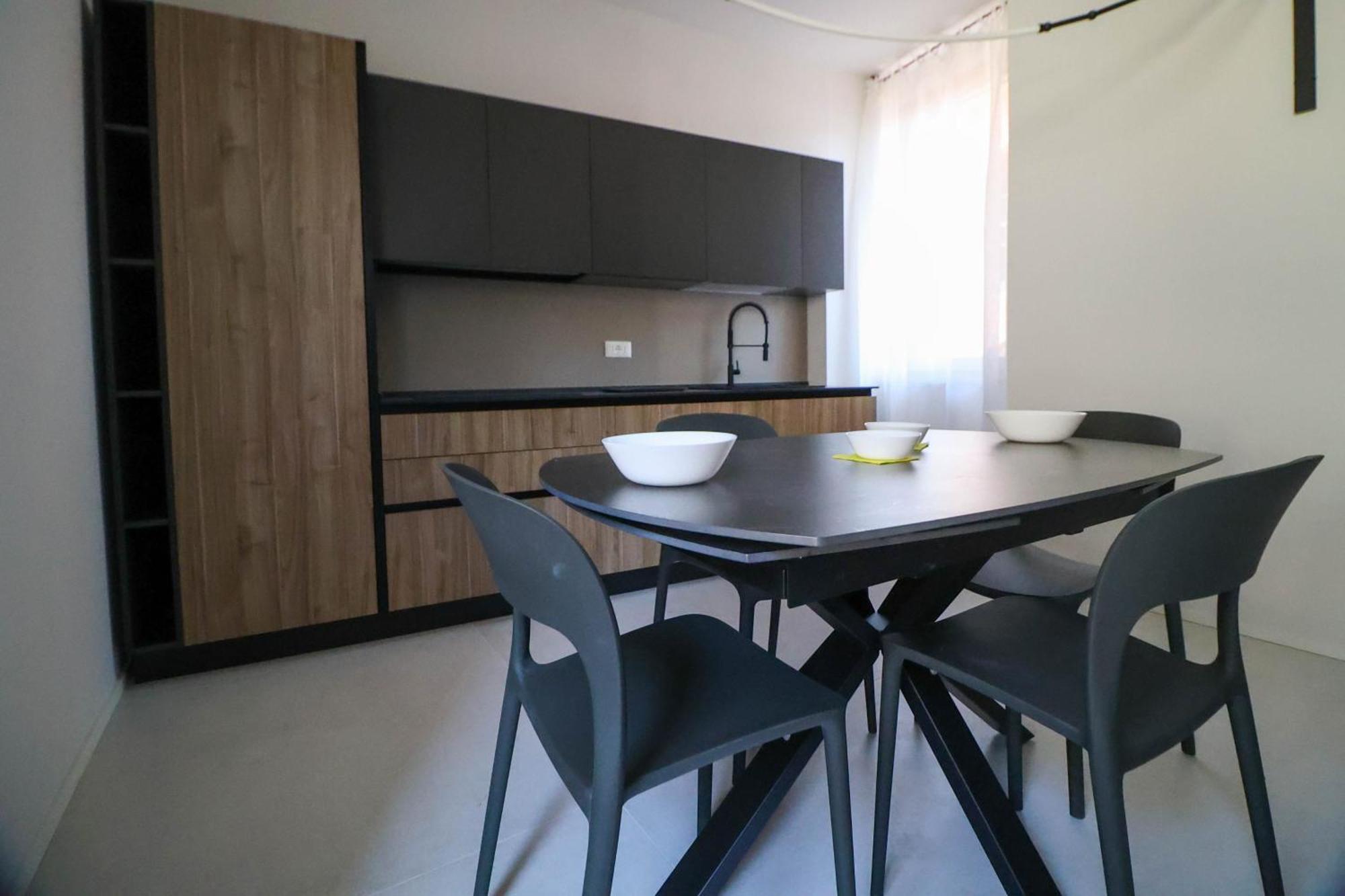 Vicolo Dei Signori Apartment Desenzano del Garda Exterior photo